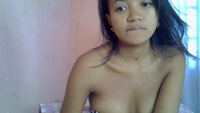 Ambergirl69 live cam on Cam4