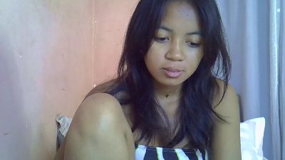 Ambergirl69 live cam on Cam4
