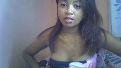 Ambergirl69 live cam on Cam4