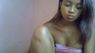 Ambergirl69 live cam on Cam4