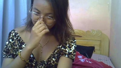 Ambergirl69 live cam on Cam4