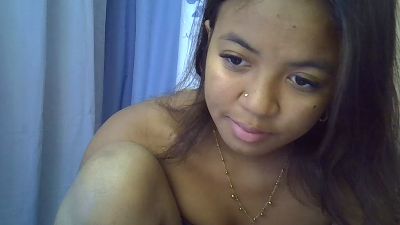 Ambergirl69 live cam on Cam4