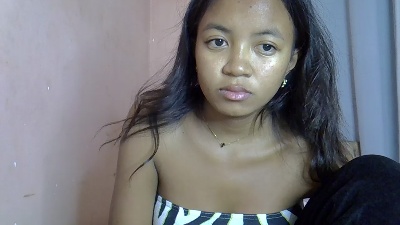 Ambergirl69 live cam on Cam4