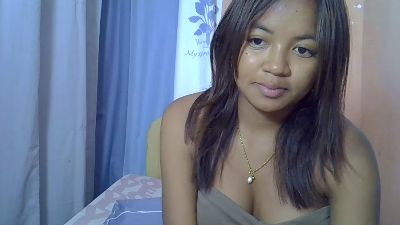 Ambergirl69 live cam on Cam4