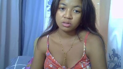 Ambergirl69 live cam on Cam4