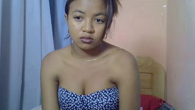 Ambergirl69 live cam on Cam4
