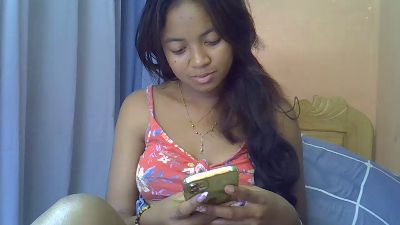 Ambergirl69 live cam on Cam4