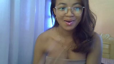 Ambergirl69 live cam on Cam4