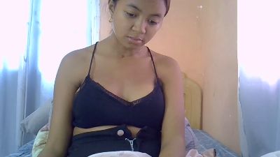 Ambergirl69 live cam on Cam4