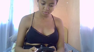 Ambergirl69 live cam on Cam4