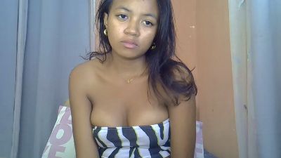 Ambergirl69 live cam on Cam4