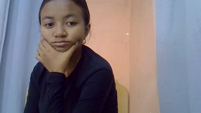 Ambergirl69 live cam on Cam4