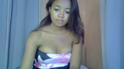 Ambergirl69 live cam on Cam4
