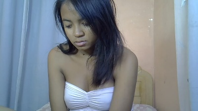 Ambergirl69 live cam on Cam4