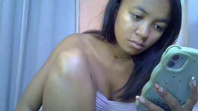 Ambergirl69 live cam on Cam4