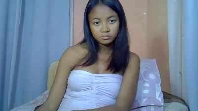 Ambergirl69 live cam on Cam4