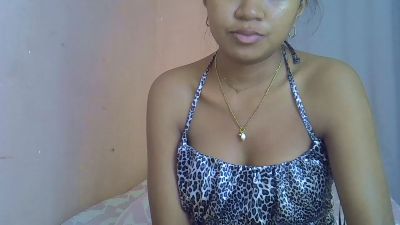 Ambergirl69 live cam on Cam4