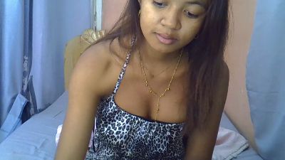 Ambergirl69 live cam on Cam4
