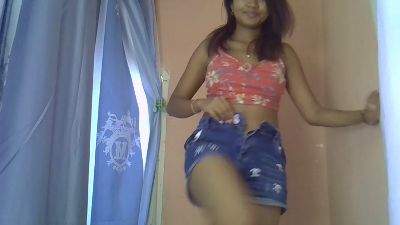 Ambergirl69 live cam on Cam4