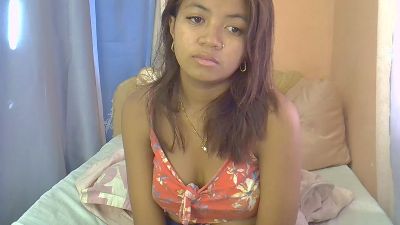 Ambergirl69 live cam on Cam4