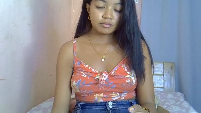 Ambergirl69 live cam on Cam4