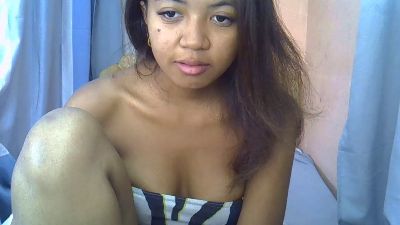 Ambergirl69 live cam on Cam4