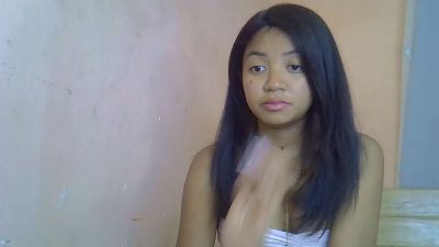 Ambergirl69 live cam on Cam4
