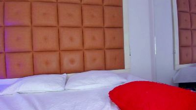 AmberrRossee live cam on Cam4