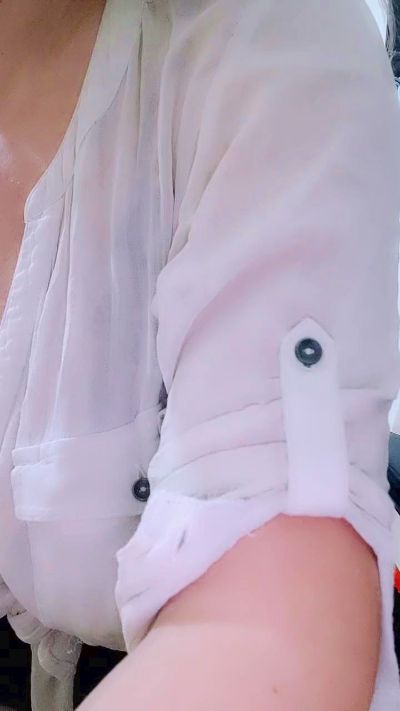 Ambra84 live cam on Cam4