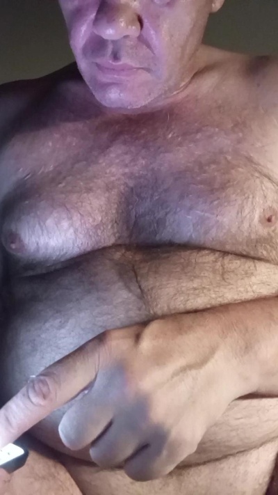 Ambrobi49 live cam on Cam4
