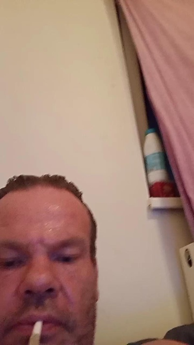 Ambrobi49 live cam on Cam4
