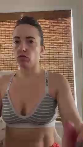 Ambrrr live cam on Cam4