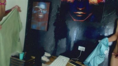 Amdrea_Uchima live cam on Cam4