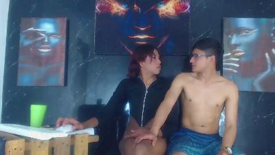 Amdrea_Uchima live cam on Cam4