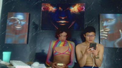 Amdrea_Uchima live cam on Cam4