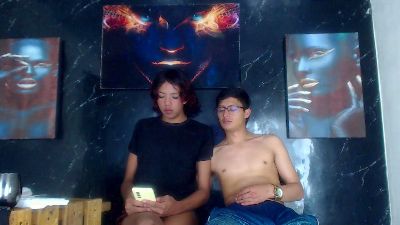 Amdrea_Uchima live cam on Cam4