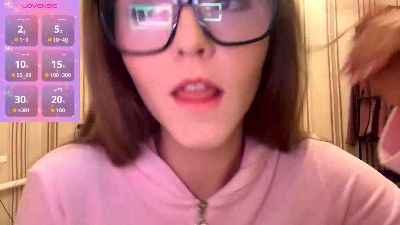 AmeeIner live cam on Cam4
