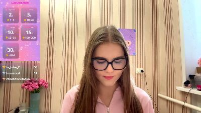 AmeeIner live cam on Cam4