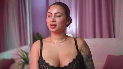 AmeliaCoffee live cam on Cam4