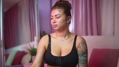 AmeliaCoffee live cam on Cam4