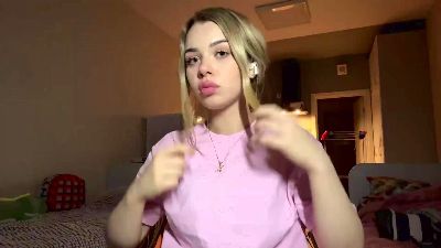AmeliaMccluer live cam on Cam4
