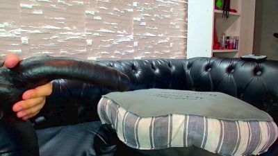 AmelieAndRoss live cam on Cam4