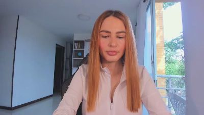 AmelieSweet live cam on Cam4