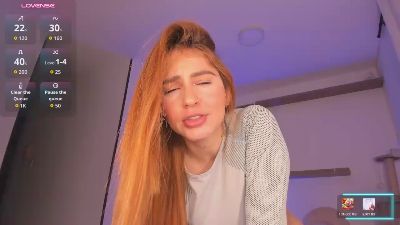AmelieSweet live cam on Cam4