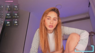 AmelieSweet live cam on Cam4