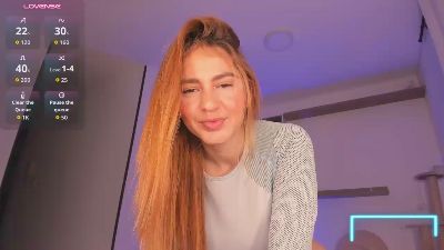 AmelieSweet live cam on Cam4