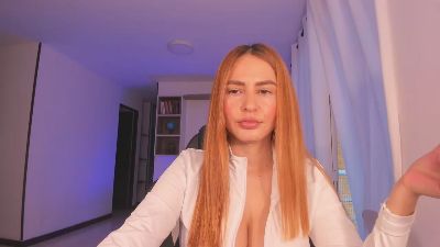 AmelieSweet live cam on Cam4