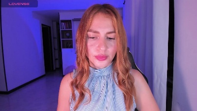 AmelieSweet live cam on Cam4