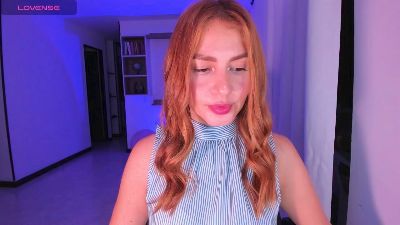 AmelieSweet live cam on Cam4