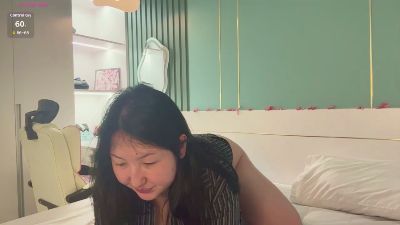 Ameliya_Kim live cam on Cam4